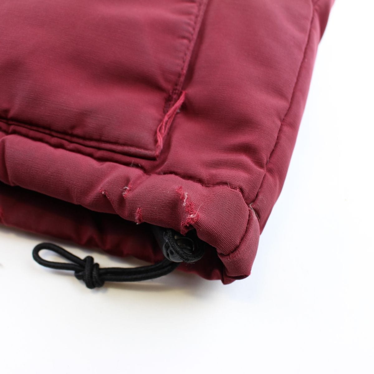 Supreme Burgundy Puffer Jacket - SaruGeneral