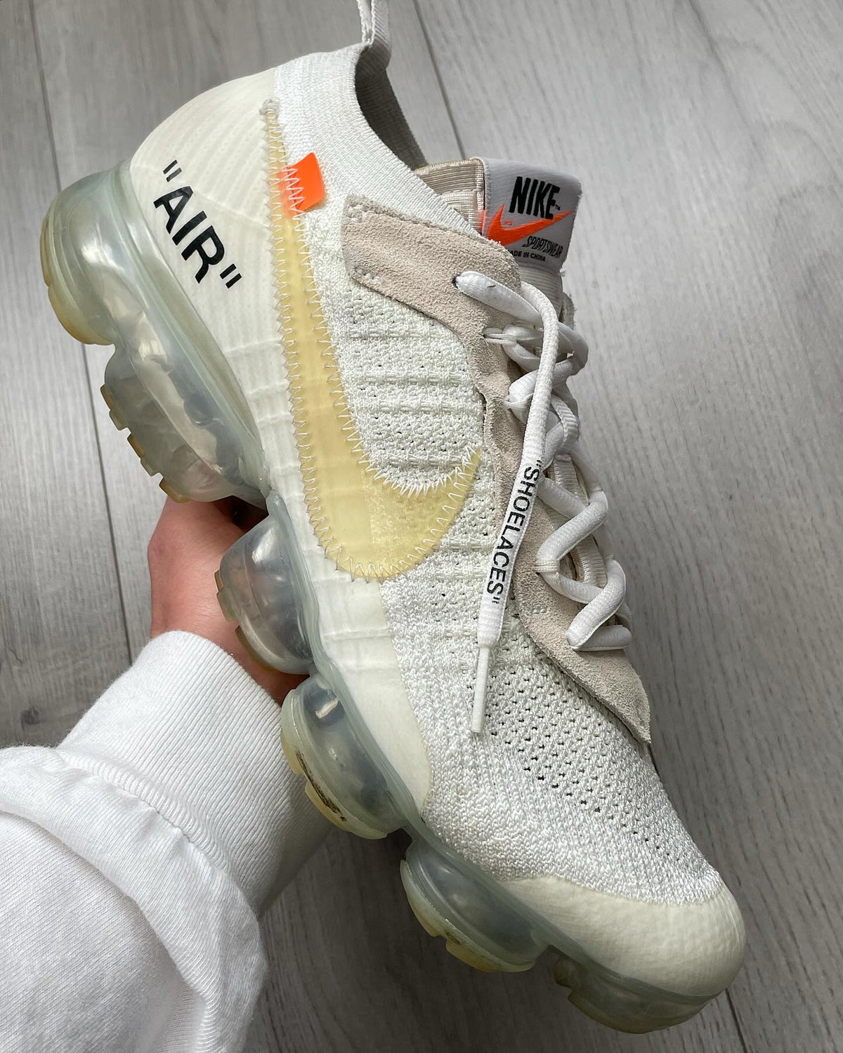 Off-White sneaker box