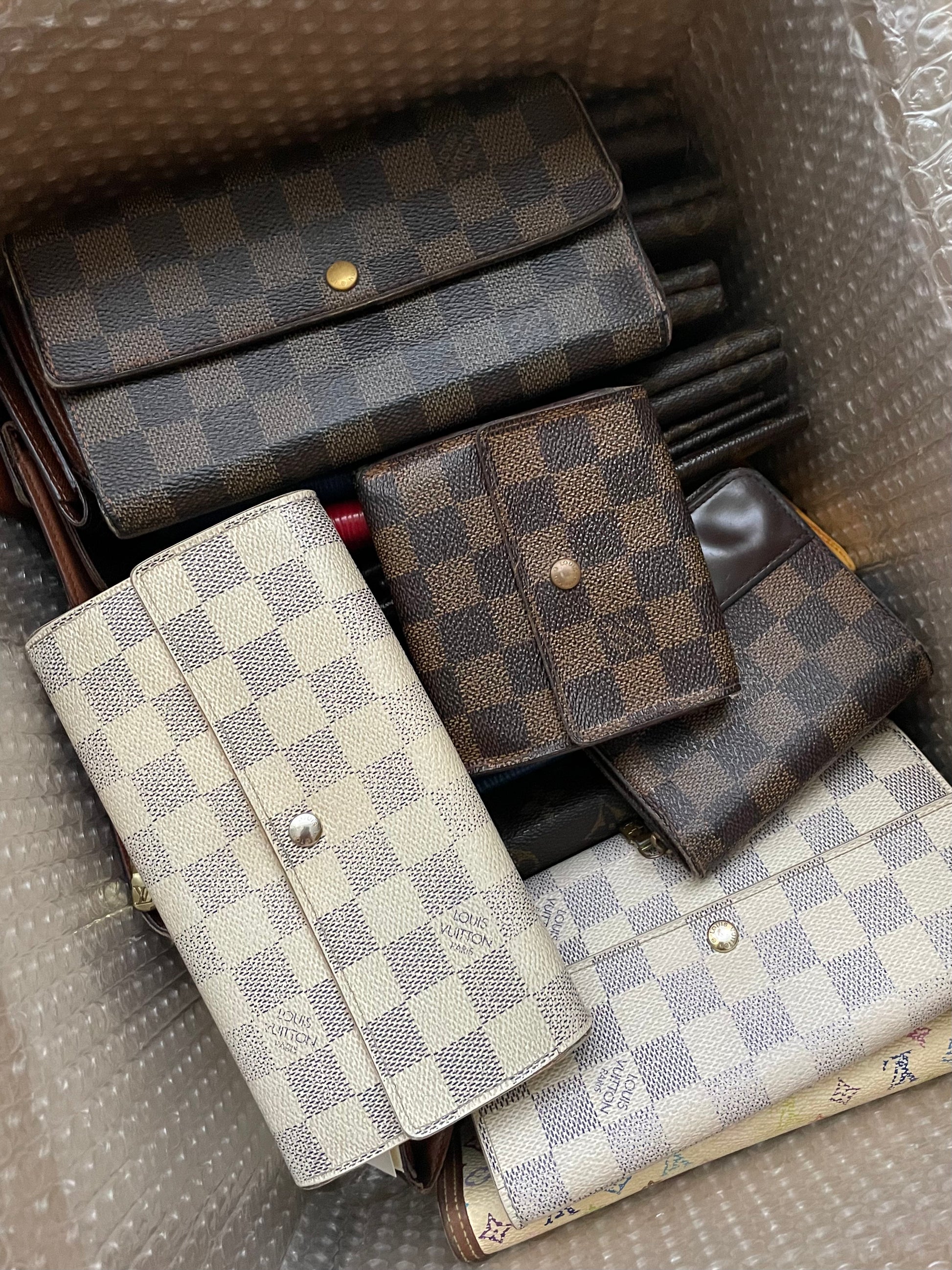 Louis vuitton wallet box - SARUGENERAL