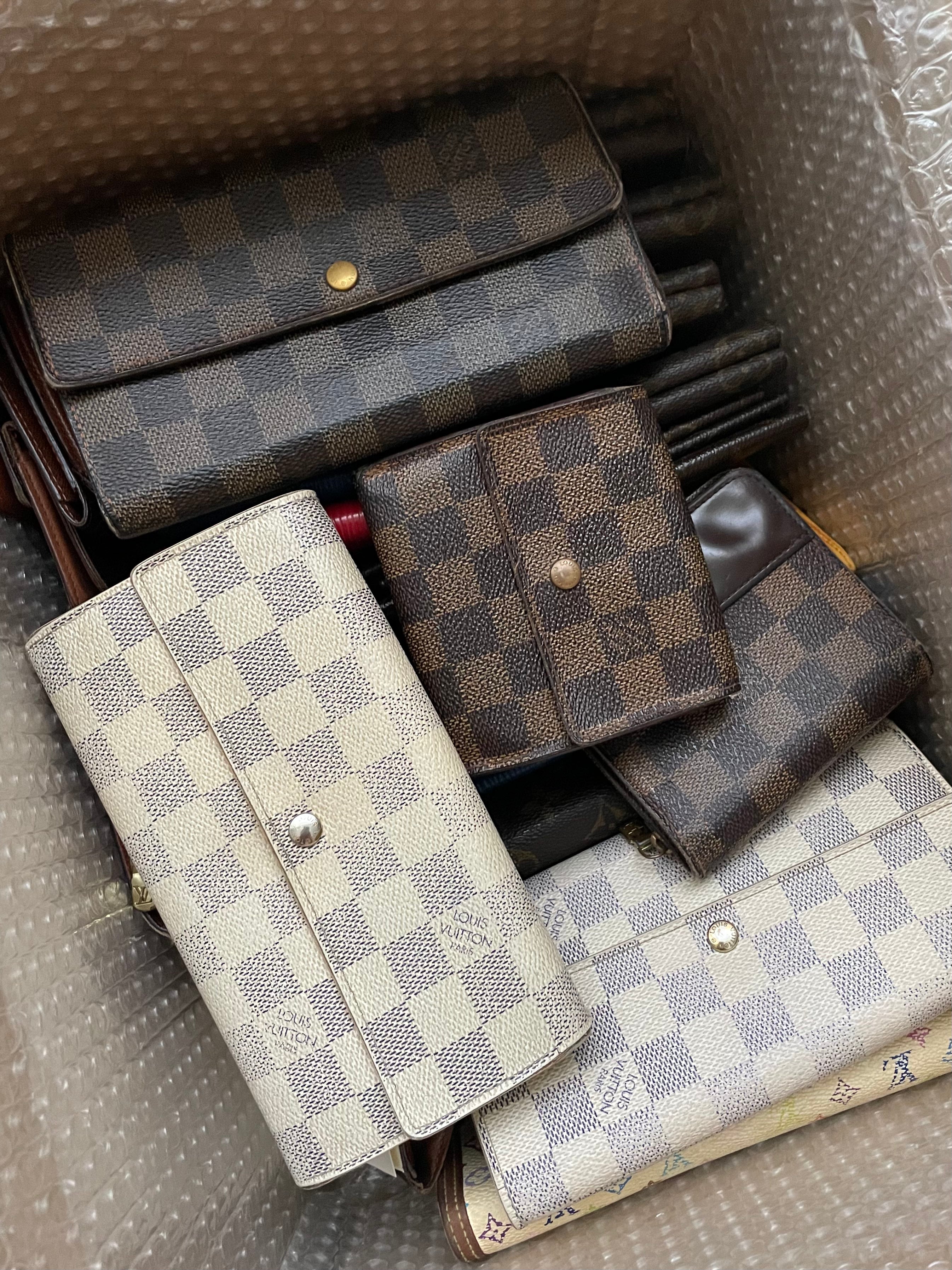 Louis vuitton wallet box - SARUGENERAL