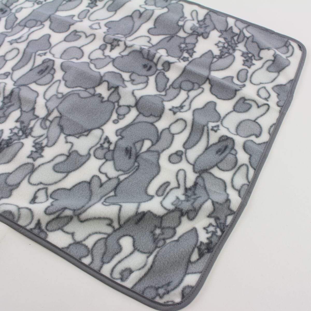 Bape Grey Psyche Camo Fleece Blanket - SaruGeneral