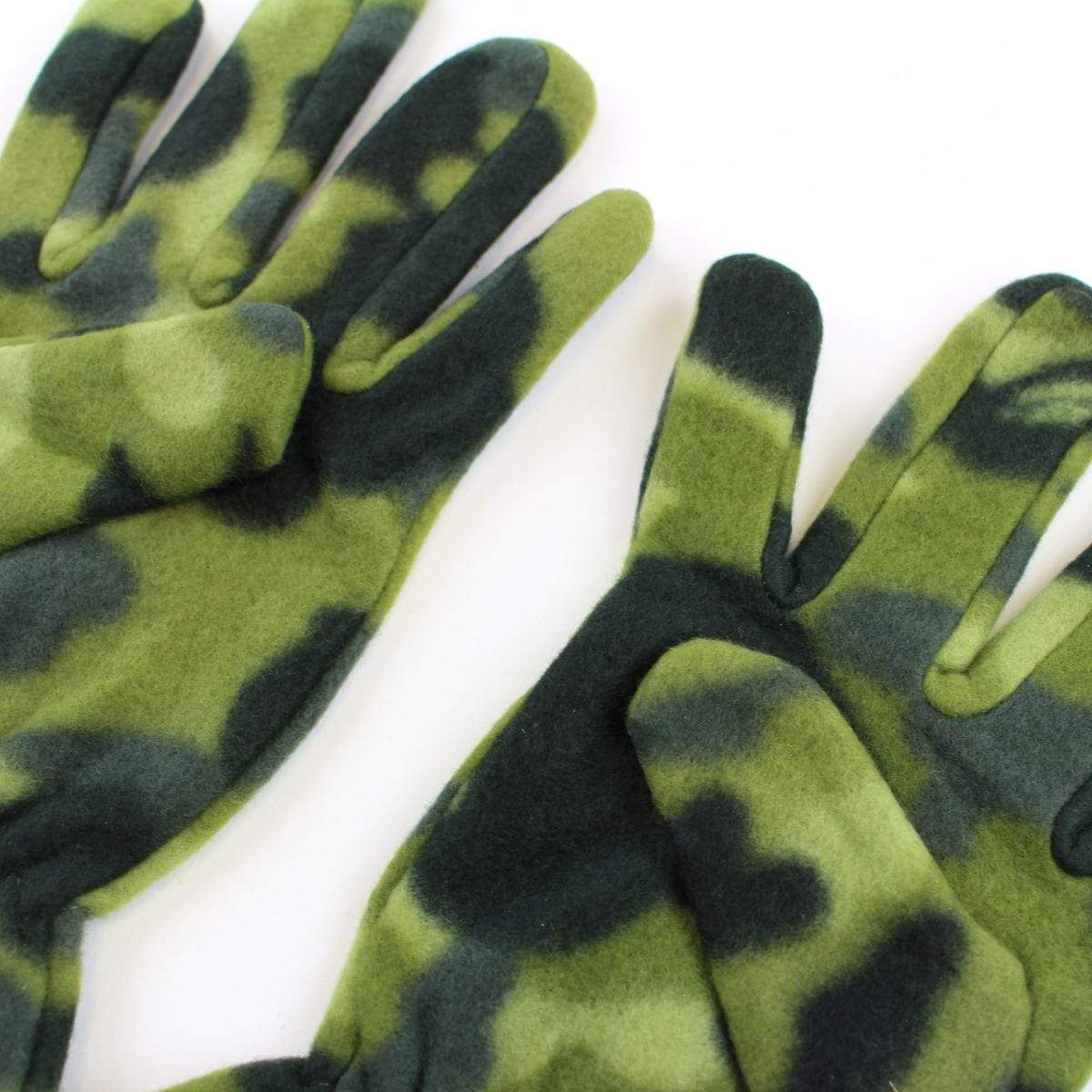 Bape 1st Green Camo Gloves - SaruGeneral