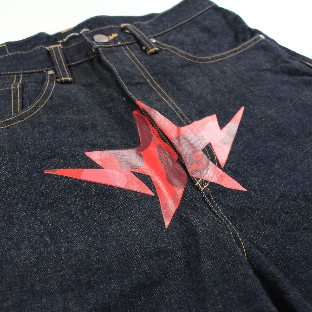bapesta red camo sta denim shorts - SaruGeneral