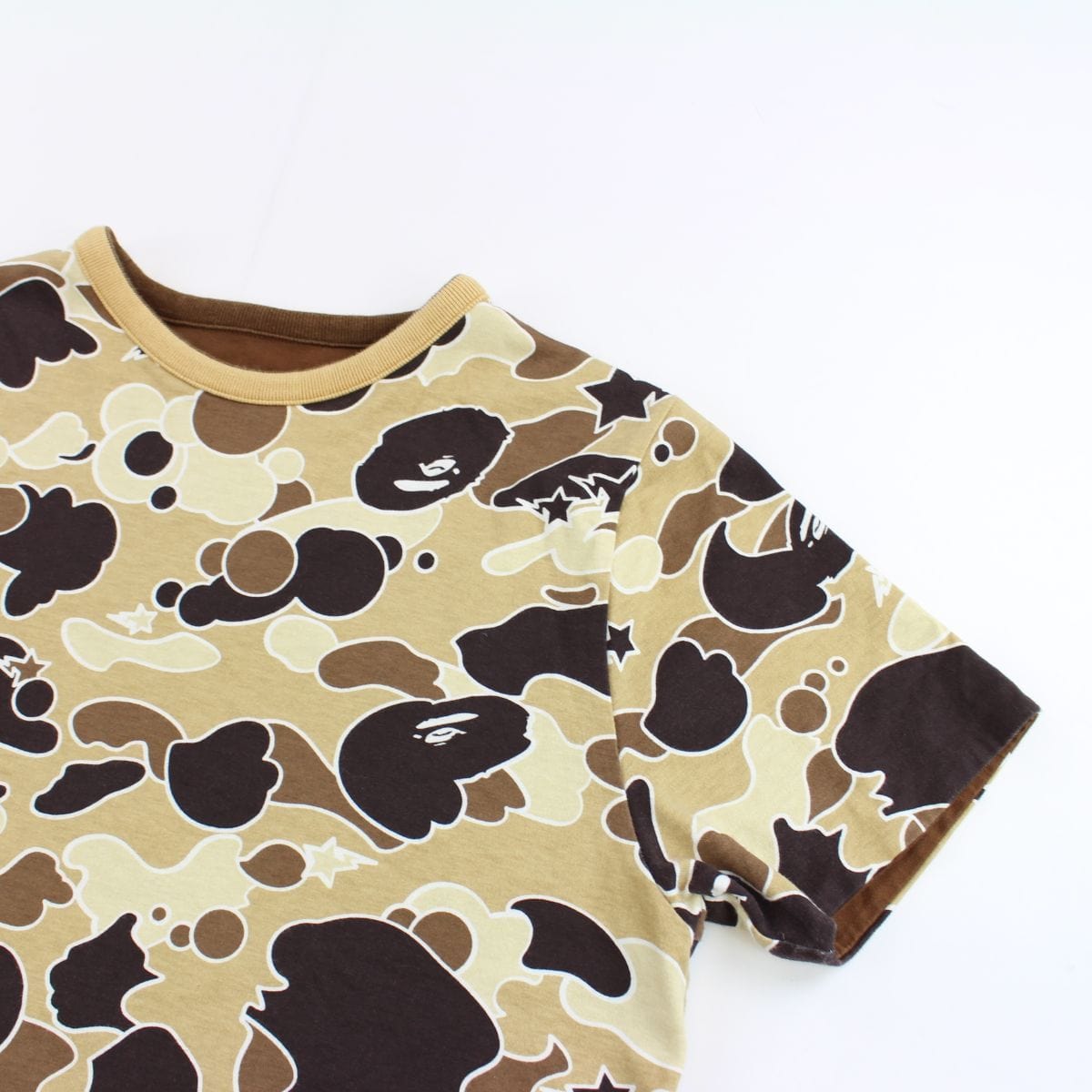 Bape psyche Desert Camo Reversible Tee - SARUUK