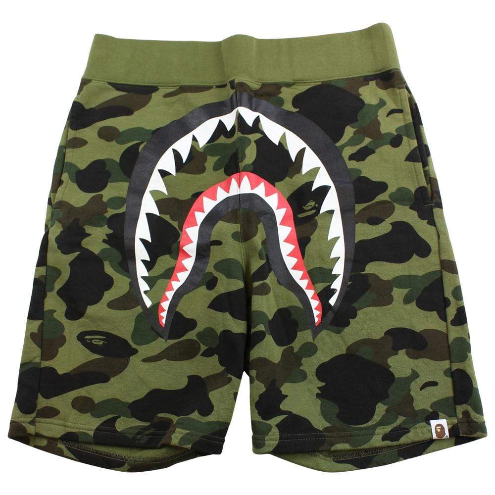 bape 1st green camo shark shorts - SaruGeneral