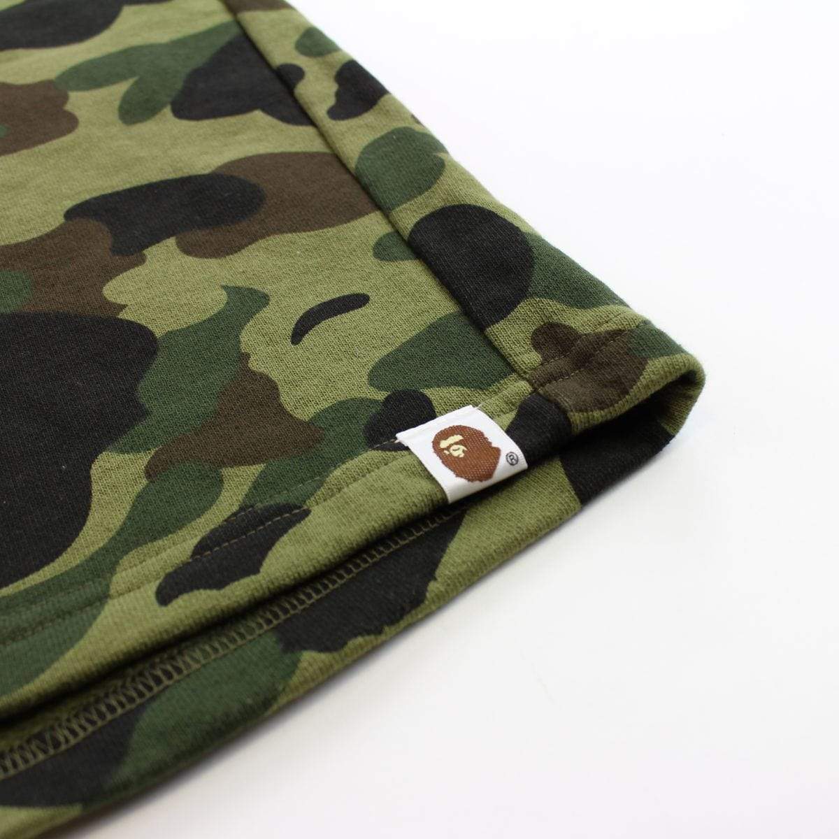 bape 1st green camo shark shorts - SaruGeneral
