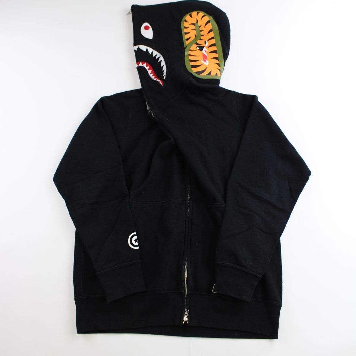 bape black/grey camo shark - SaruGeneral