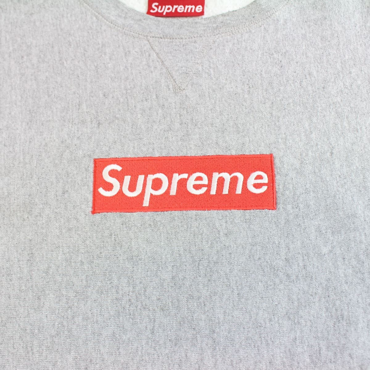 supreme red on grey box logo crewneck 1997 - SaruGeneral