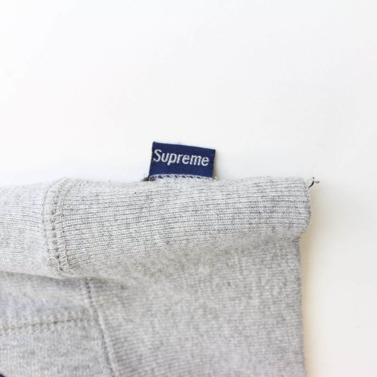 supreme red on grey box logo crewneck 1997 - SaruGeneral