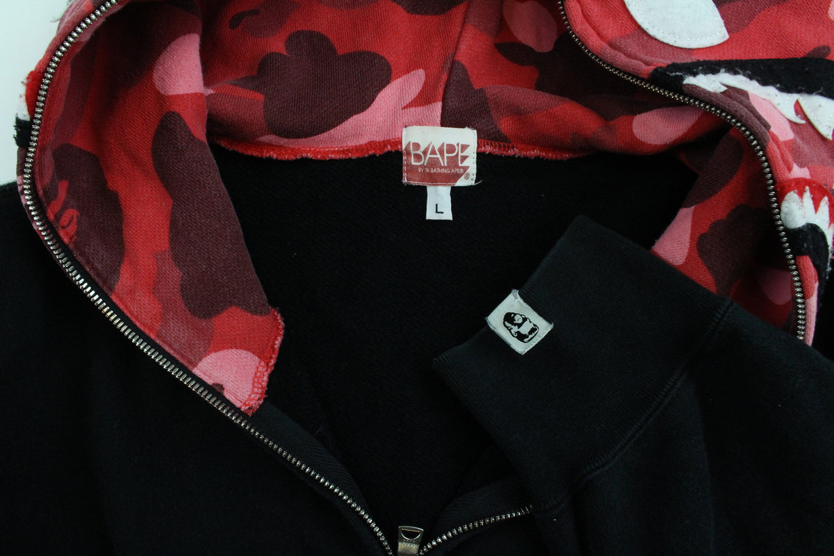 Bape Red Camo Full Face Shark Black - SaruGeneral