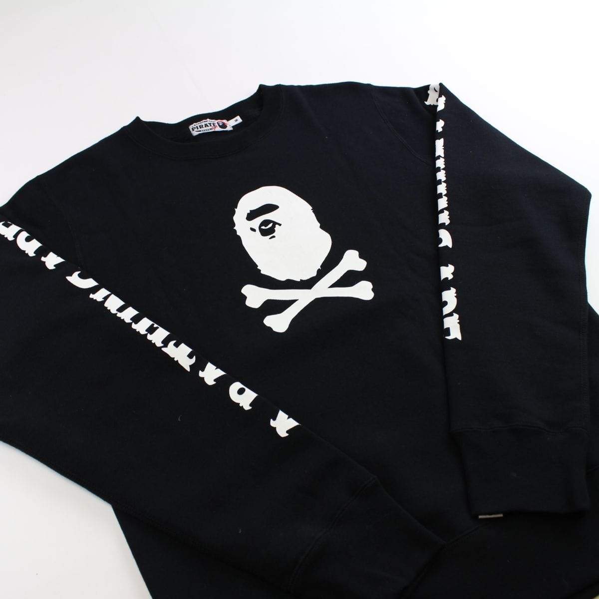 Bape pirate store crossbones crewneck black - SaruGeneral