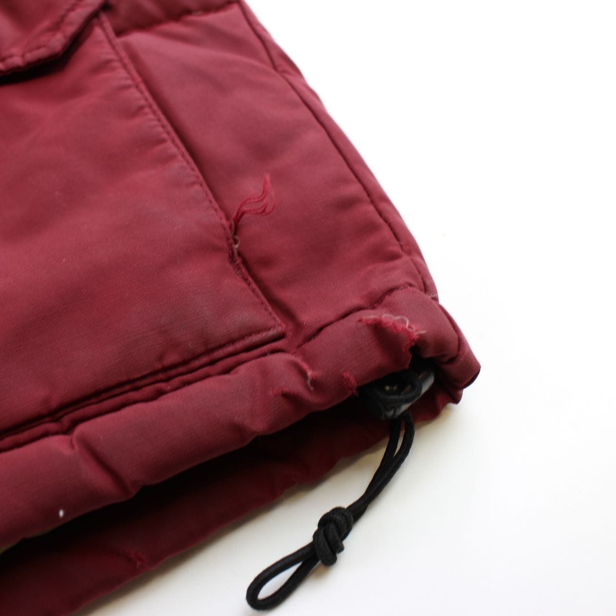 Supreme Burgundy Puffer Jacket - SaruGeneral