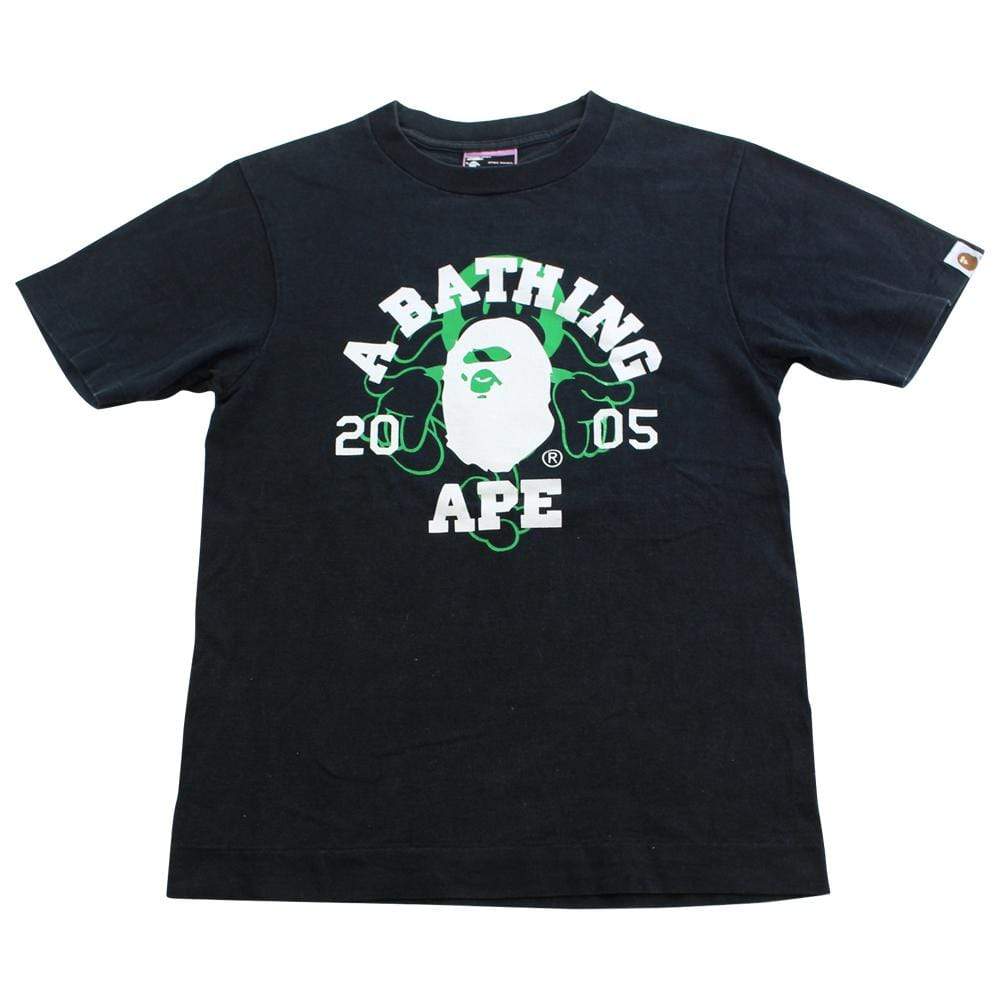 bape white college logo green milo 05 tee black - SaruGeneral