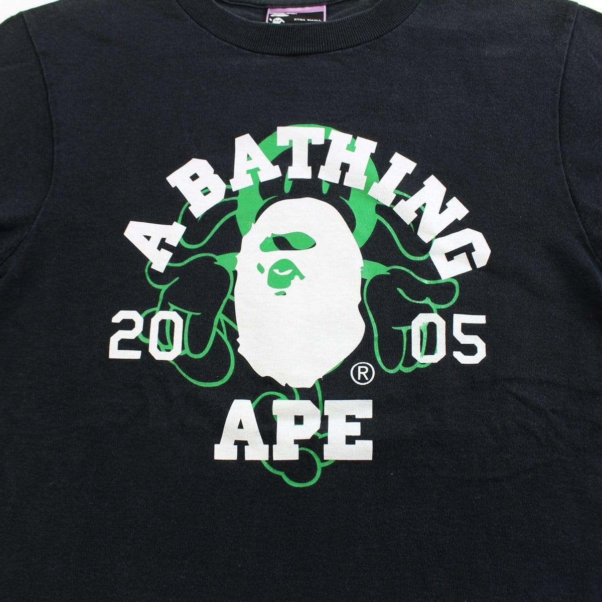 bape white college logo green milo 05 tee black - SaruGeneral