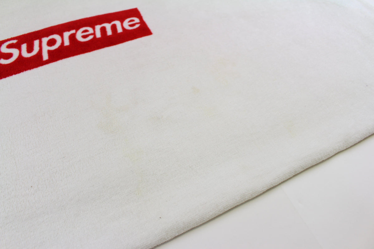 Supreme Box Logo giant Towel - SaruGeneral