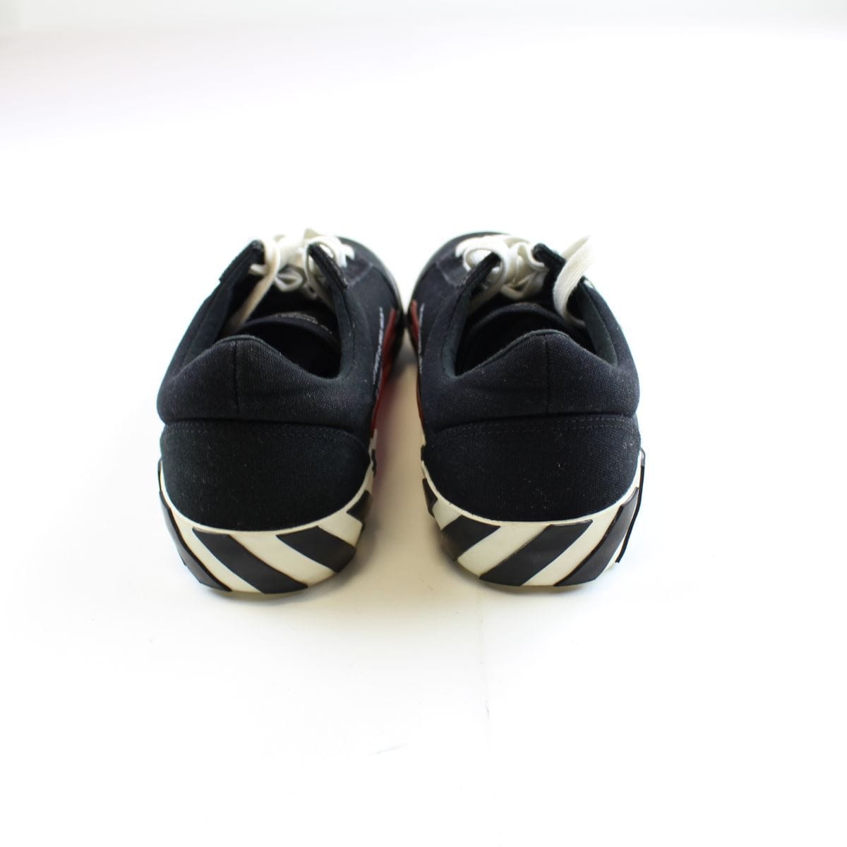 OffWhite Vulcanized Low black - SaruGeneral