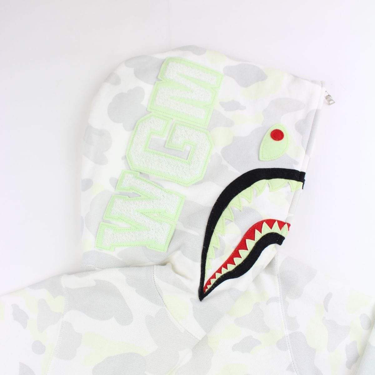 Bape glow in the dark shark White - SaruGeneral