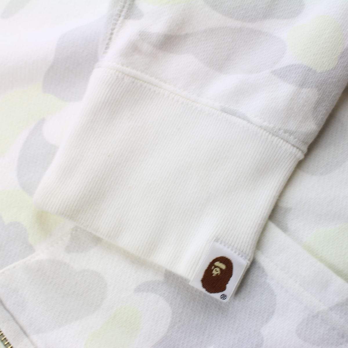Bape glow in the dark shark White - SaruGeneral