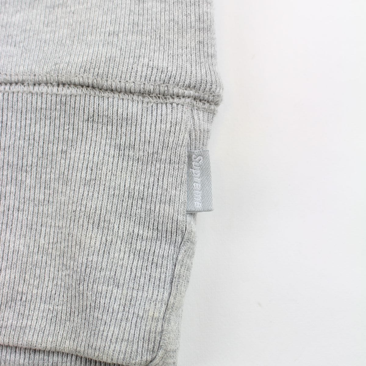 Supreme camacho crewneck grey 2002 - SaruGeneral