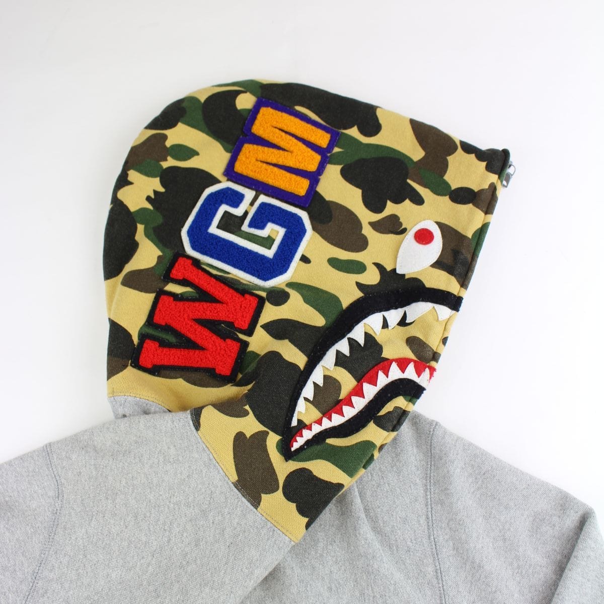 Bape Grey/1st yellow camo shark - SaruGeneral