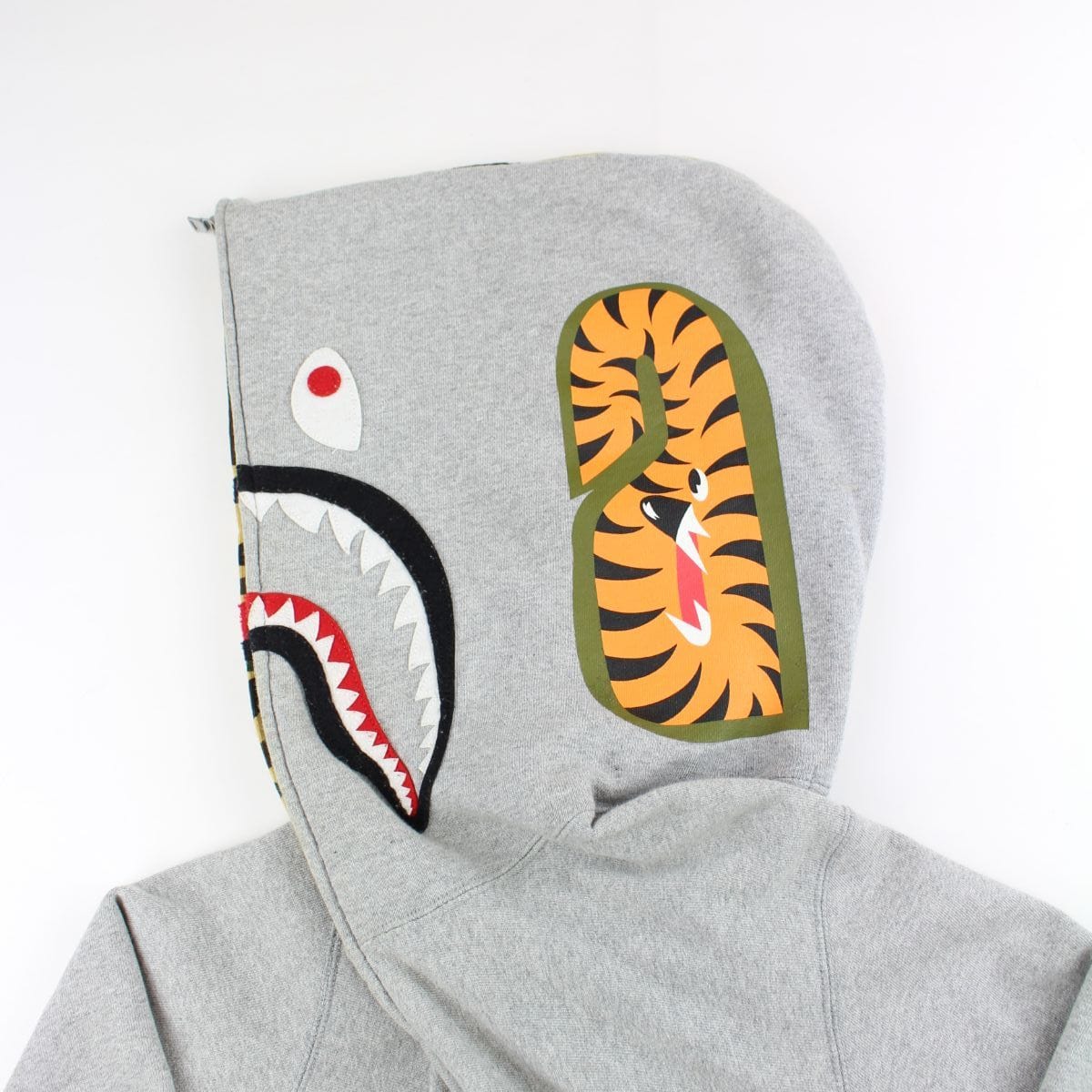 Bape Grey/1st yellow camo shark - SaruGeneral