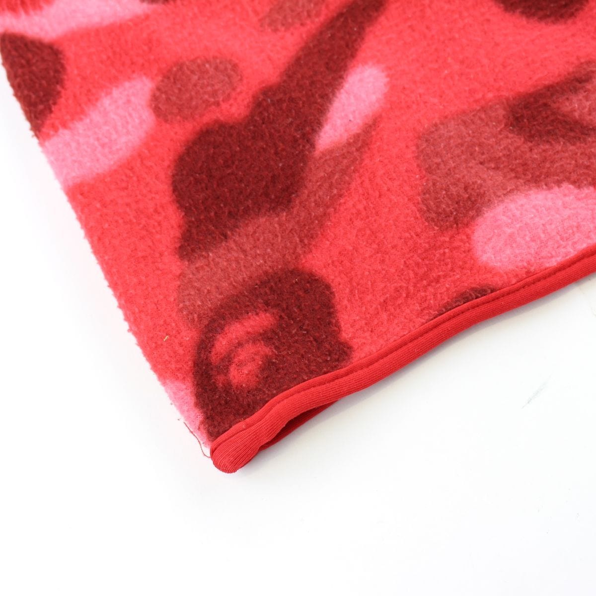 Bape fleece neck gaitor Red camo - SaruGeneral