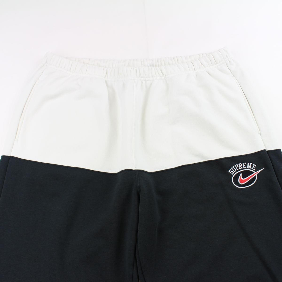 Supreme x Nike Stripe sweatpants Navy 2018 - SaruGeneral