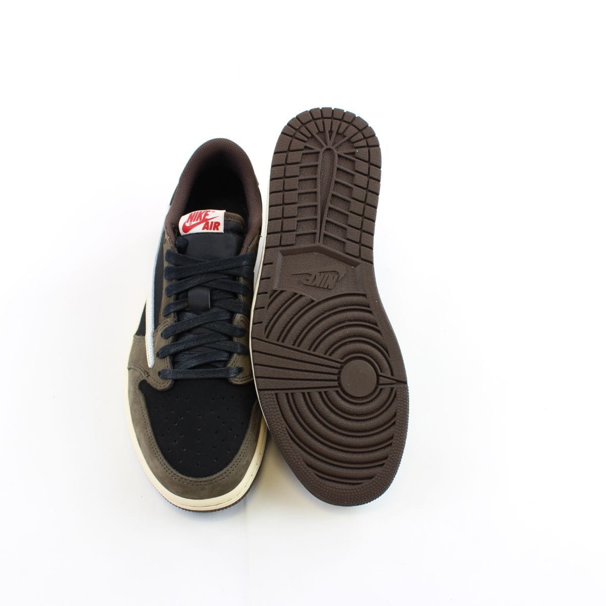 Nike x Travis Scott Jordan 1 low - SaruGeneral