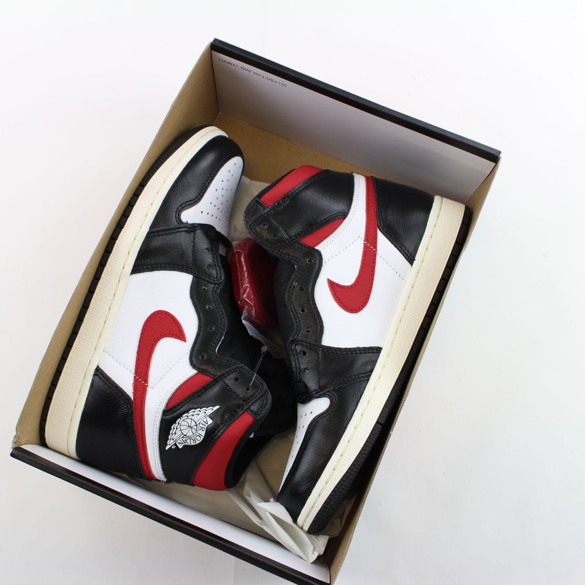 Jordan 1 High Gym Red - SaruGeneral