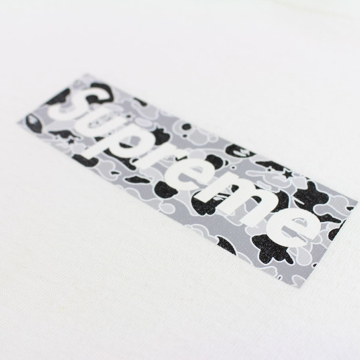 bape x supreme grey psyche camo box logo tee white 1999-2000 - SaruGeneral