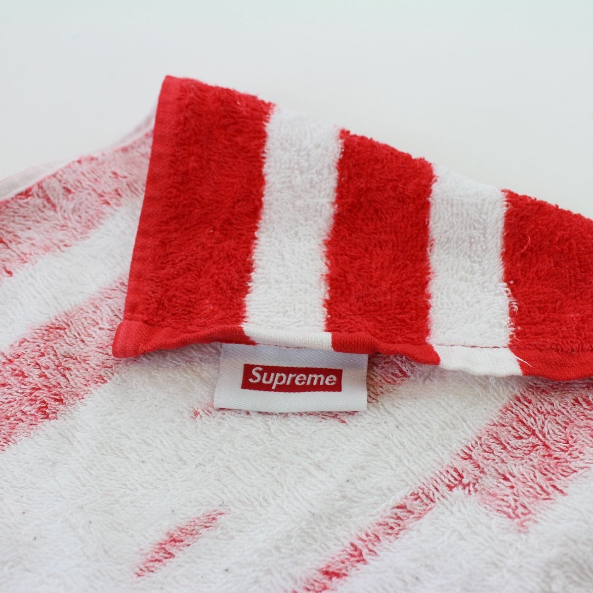 Supreme USA Logo Towel - SaruGeneral