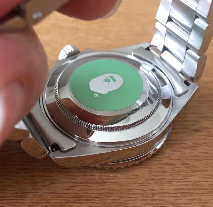 Bapex Red & Silver - SaruGeneral